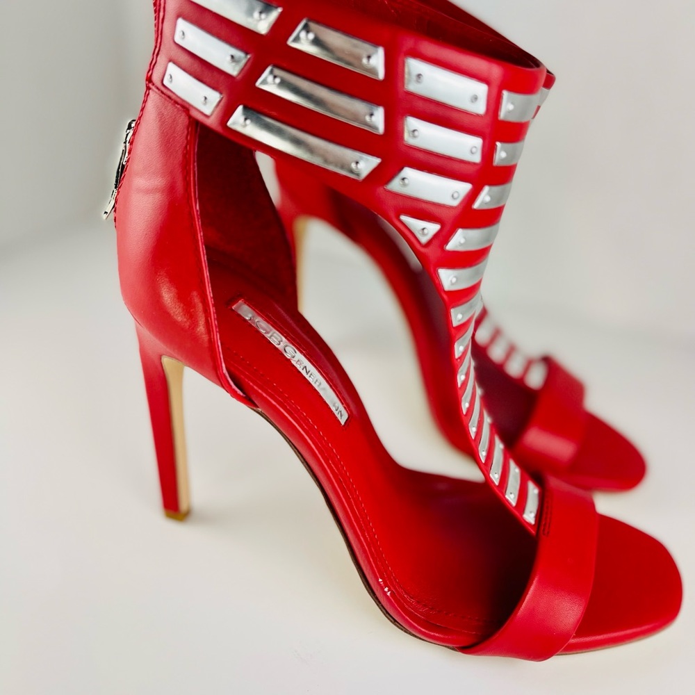 BCBG Red High Heeled Shoes size 6.
